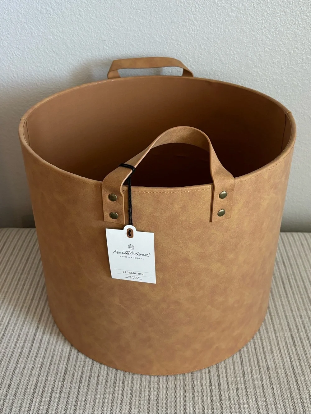NWT Large Faux Leather Storage Bin Basket with Handles 13